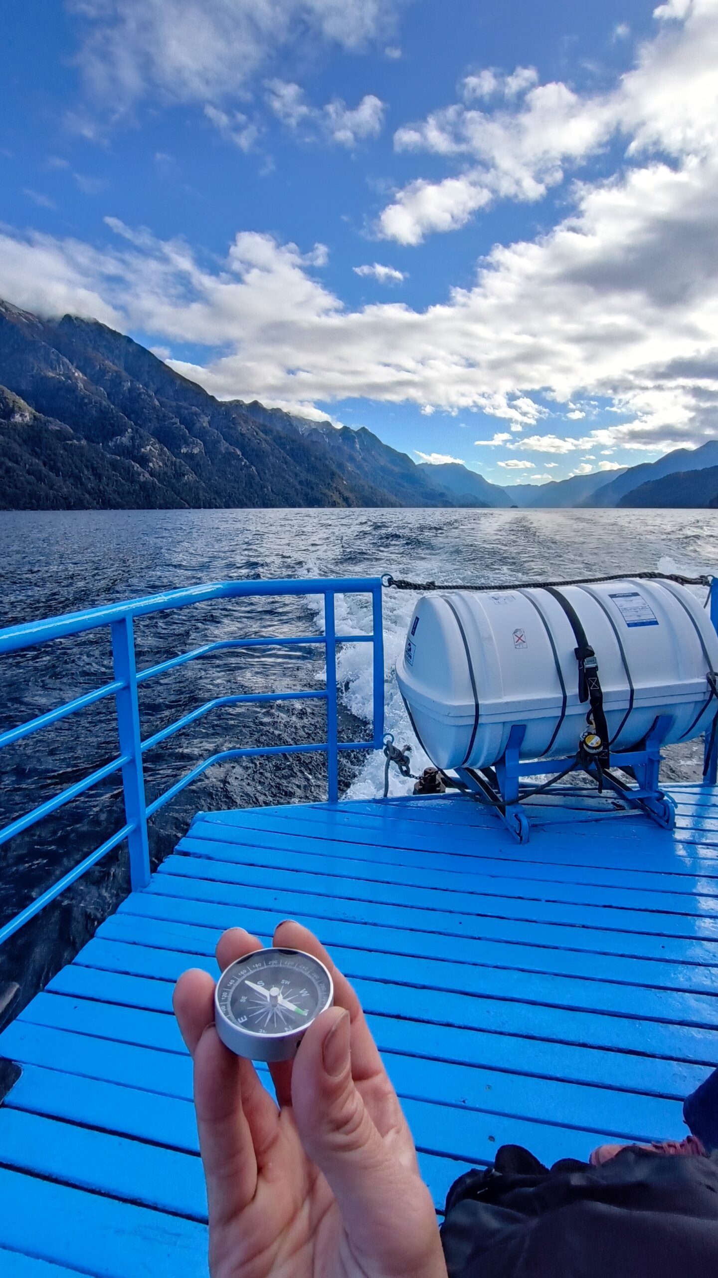 Excurcion de navegacion, hacia Cascada los Cantaros y Puerto Blest. Low Cost y barata
