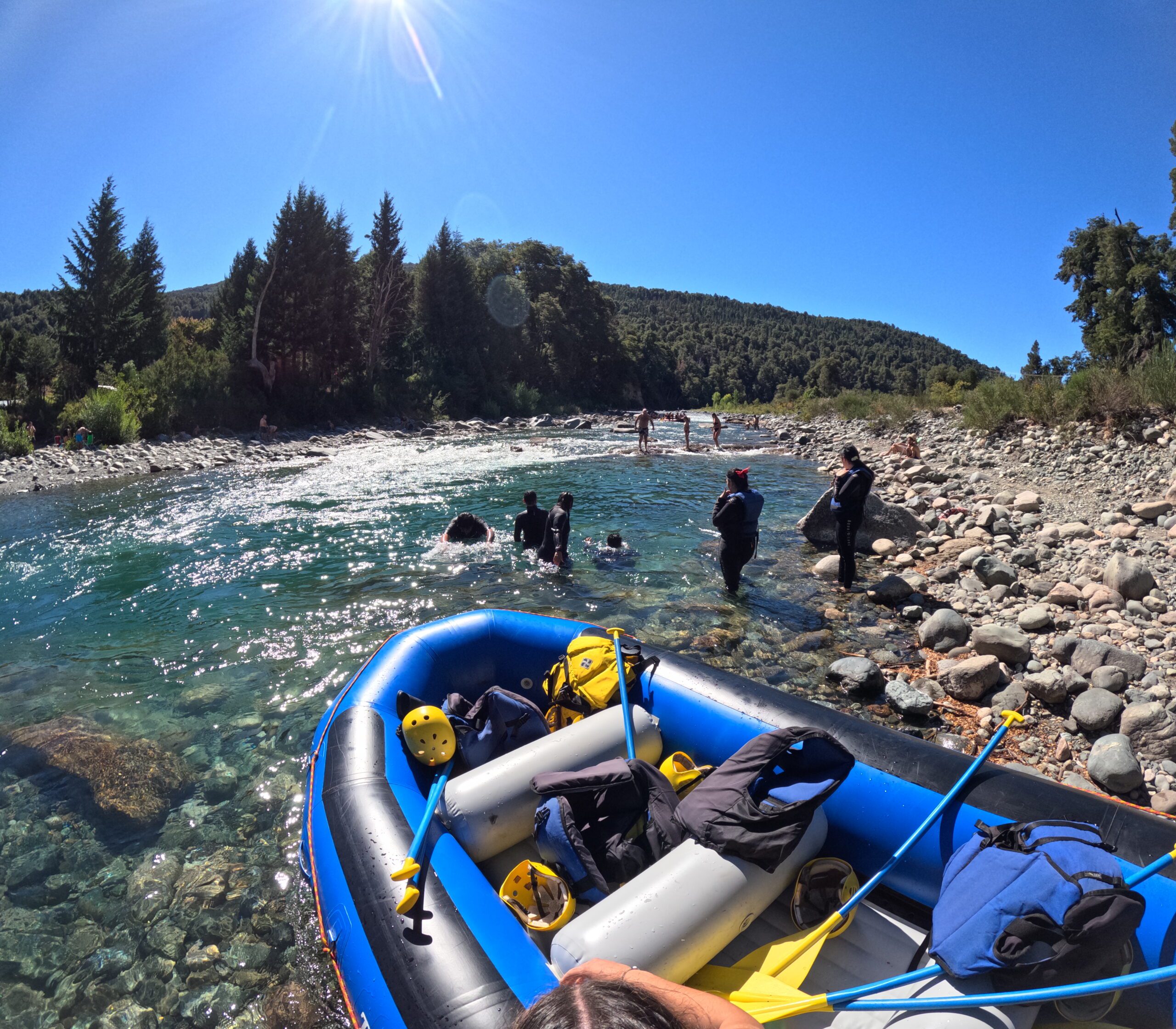 Rafting en el Rio Azul  (El Bolson) - Imagen 9