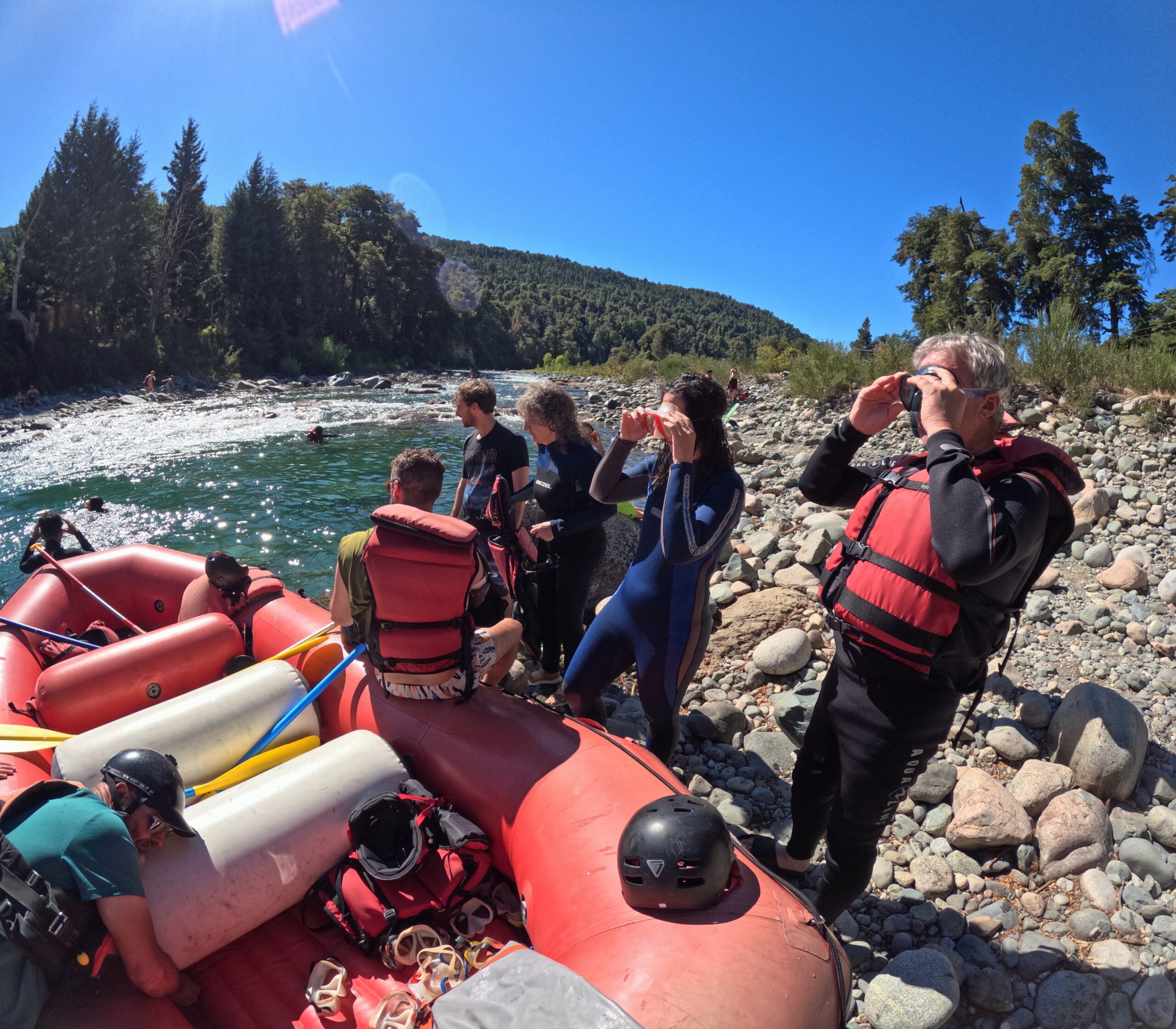 Rafting en el Rio Azul  (El Bolson) - Imagen 21
